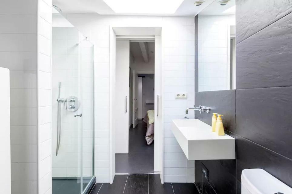 Cute Apartment In The Heart Of マドリード エクステリア 写真